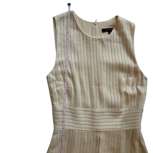 Lyn Devon Gazelle Off-White Sleeveless Inverted Pleat Texture Dress Size 8 - Picture 8 of 16